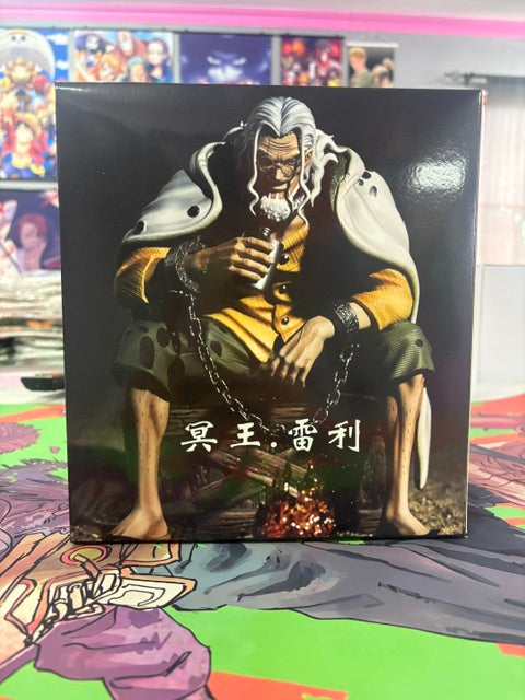 Rayleigh - action figure with light up fire place