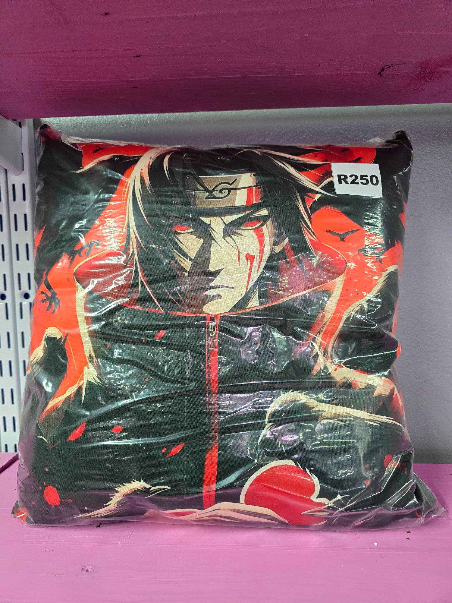 Anime Pillow – Itachi