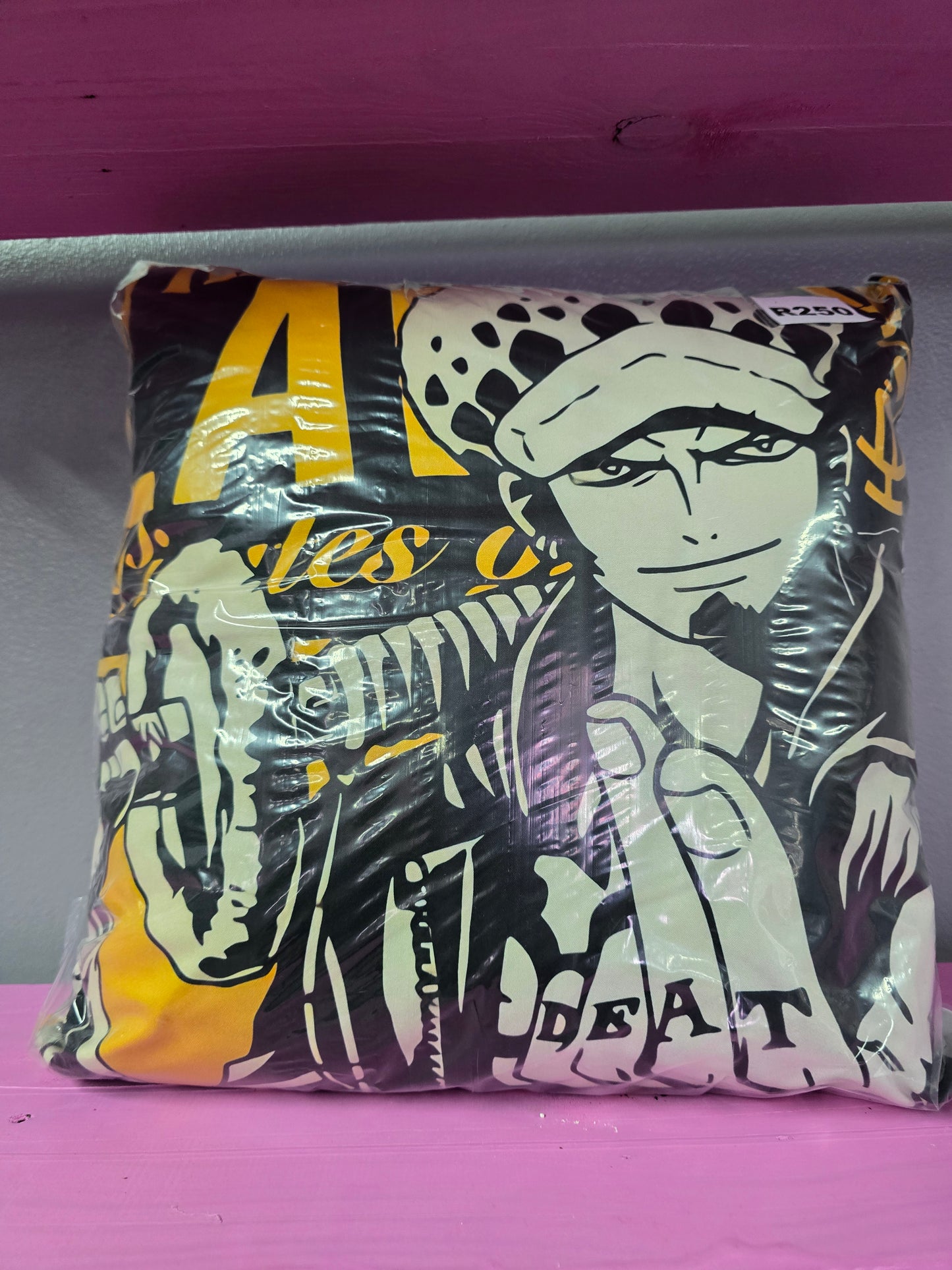 Anime Pillow – Wanted Poster