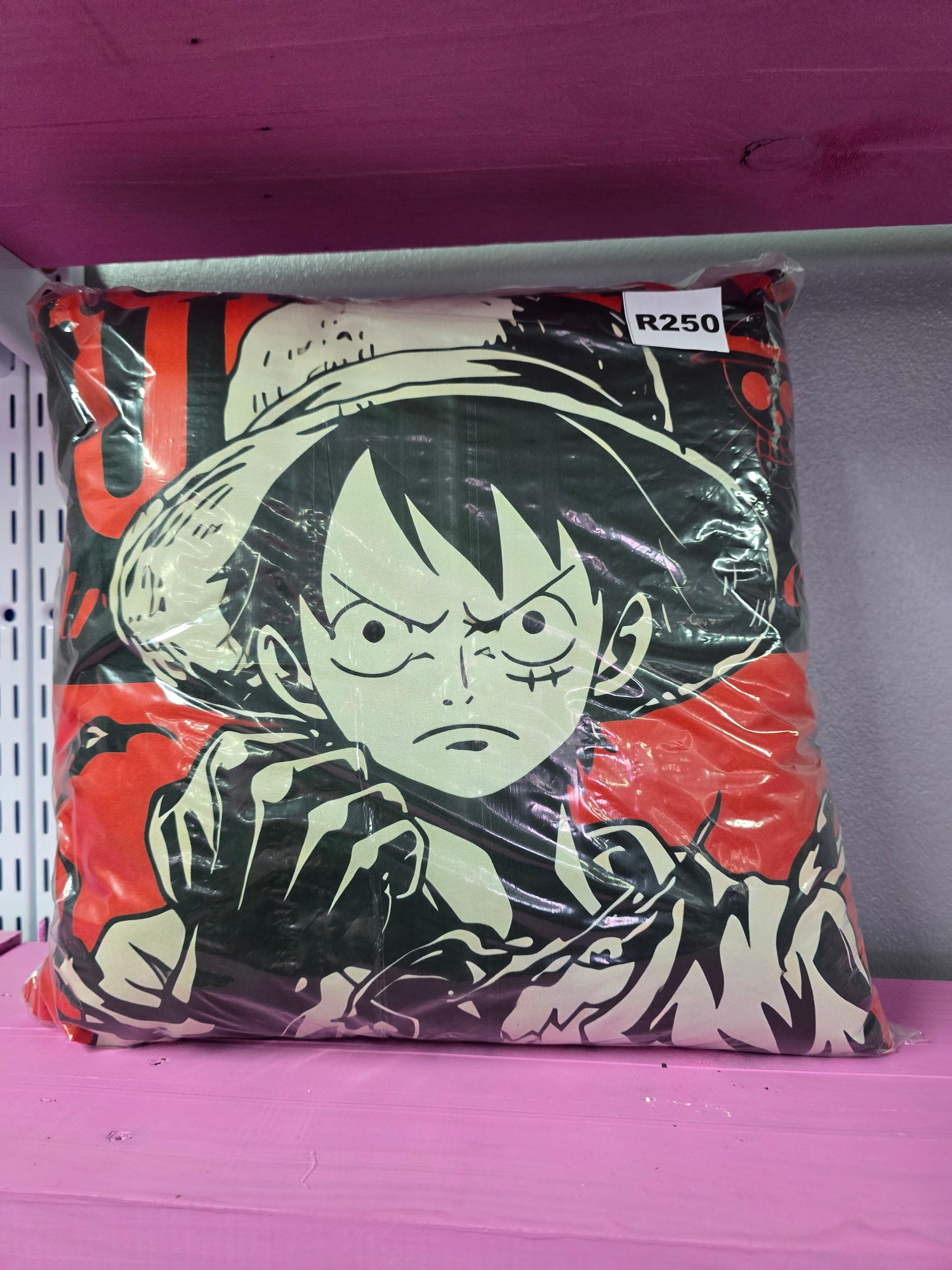 Anime Pillow – Luffy Red
