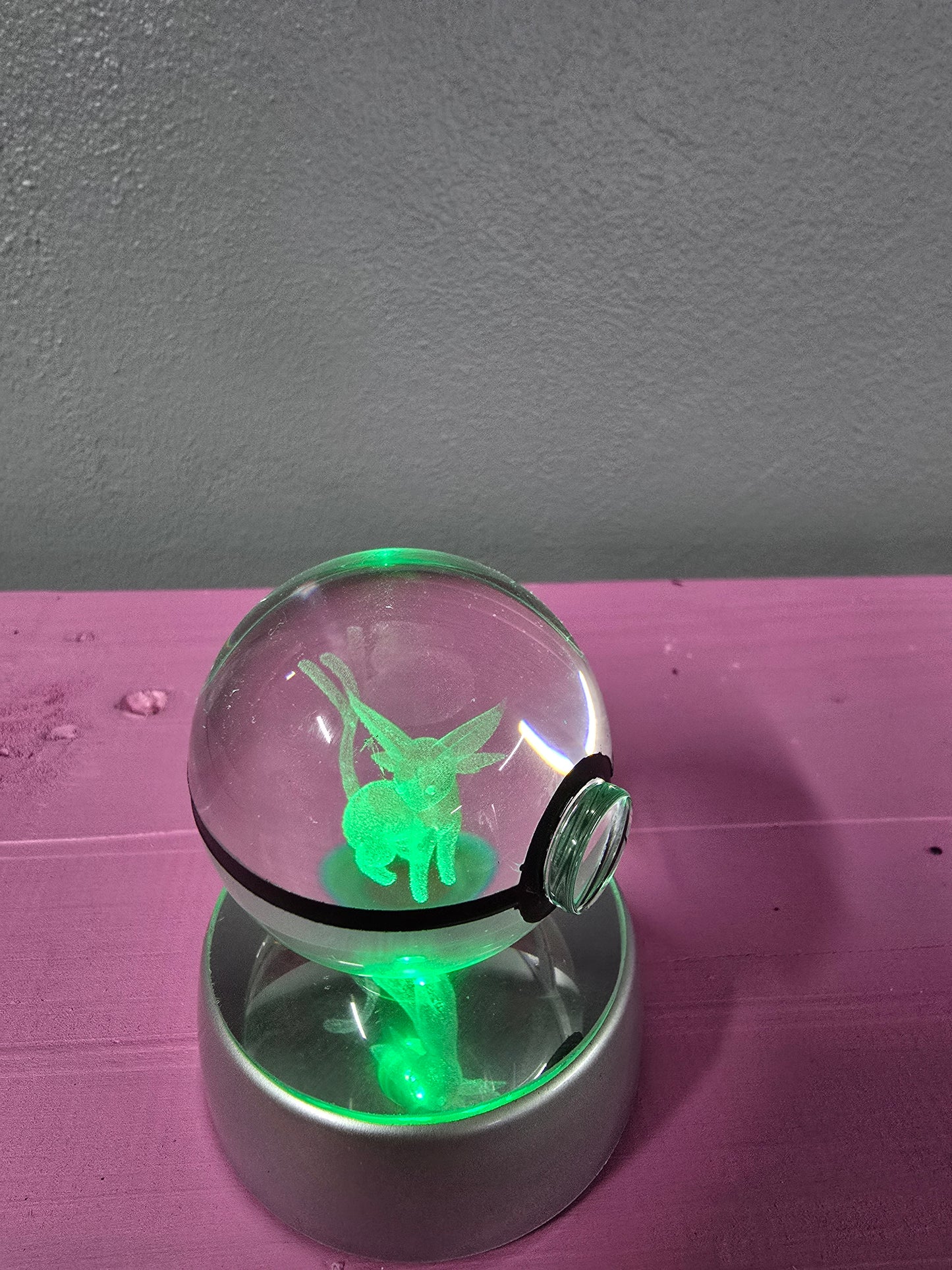 Anime LED Pokeball – Espeon